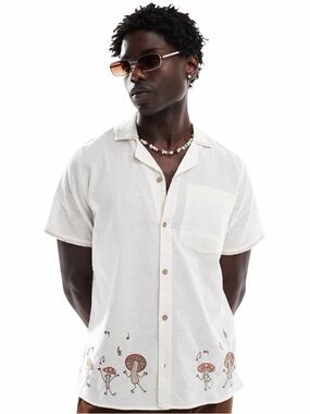 Hollister Off White Button Down Short Sleeve Shirt with Embroidered Mushrooms